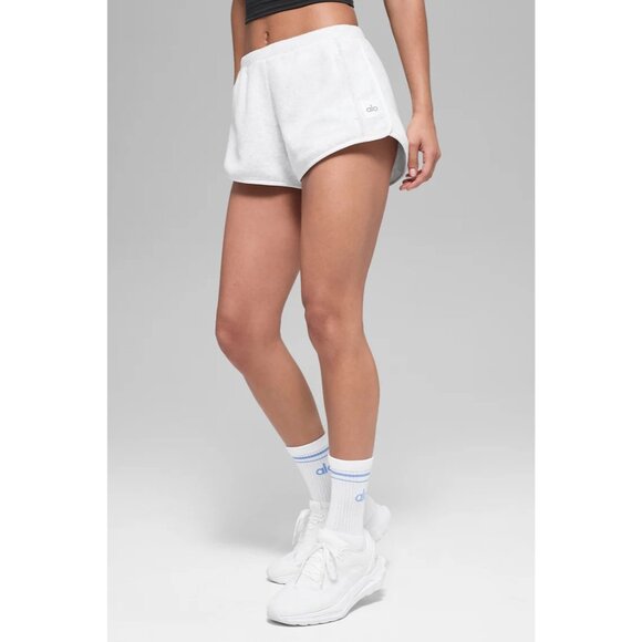 ALO Yoga Polar Fleece Retreat Short Style W6553R in White Heather Grey - Picture 3 of 7